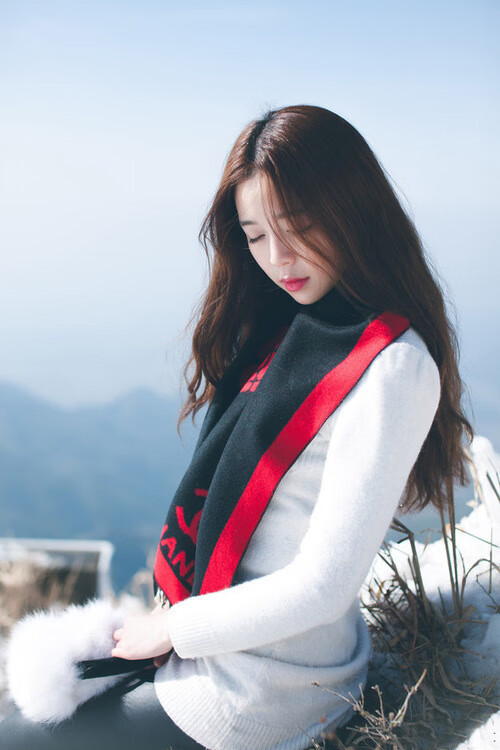 “安赫尔·巴尔博萨的力量与速度,助力美洲狮队提升竞技水平”